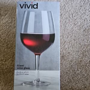 Vivid Giant Wine Glass - Clear